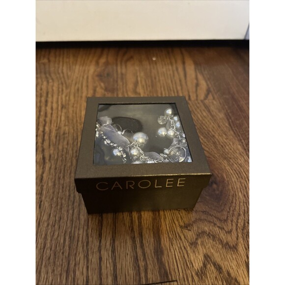 Carolee Pearl And Rhinestone Necklace New In Box - Picture 3 of 4